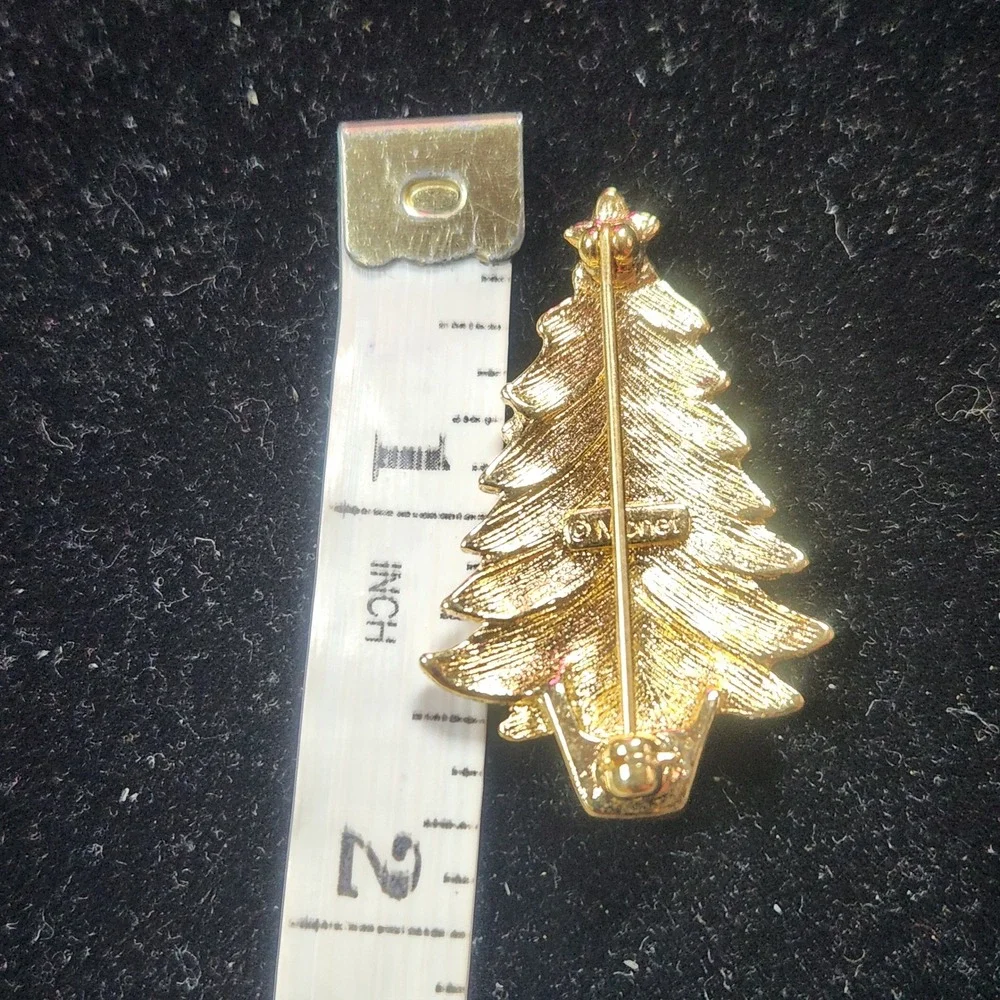 Vintage Monet Christmas Tree Brooch Gold Tone Multicolor Cabochon Holiday Pin